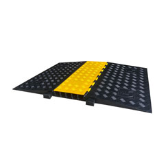 PHZ004&nbsp;Widen Rubber Ramp Protector with 5 Channels for Wheel Chair